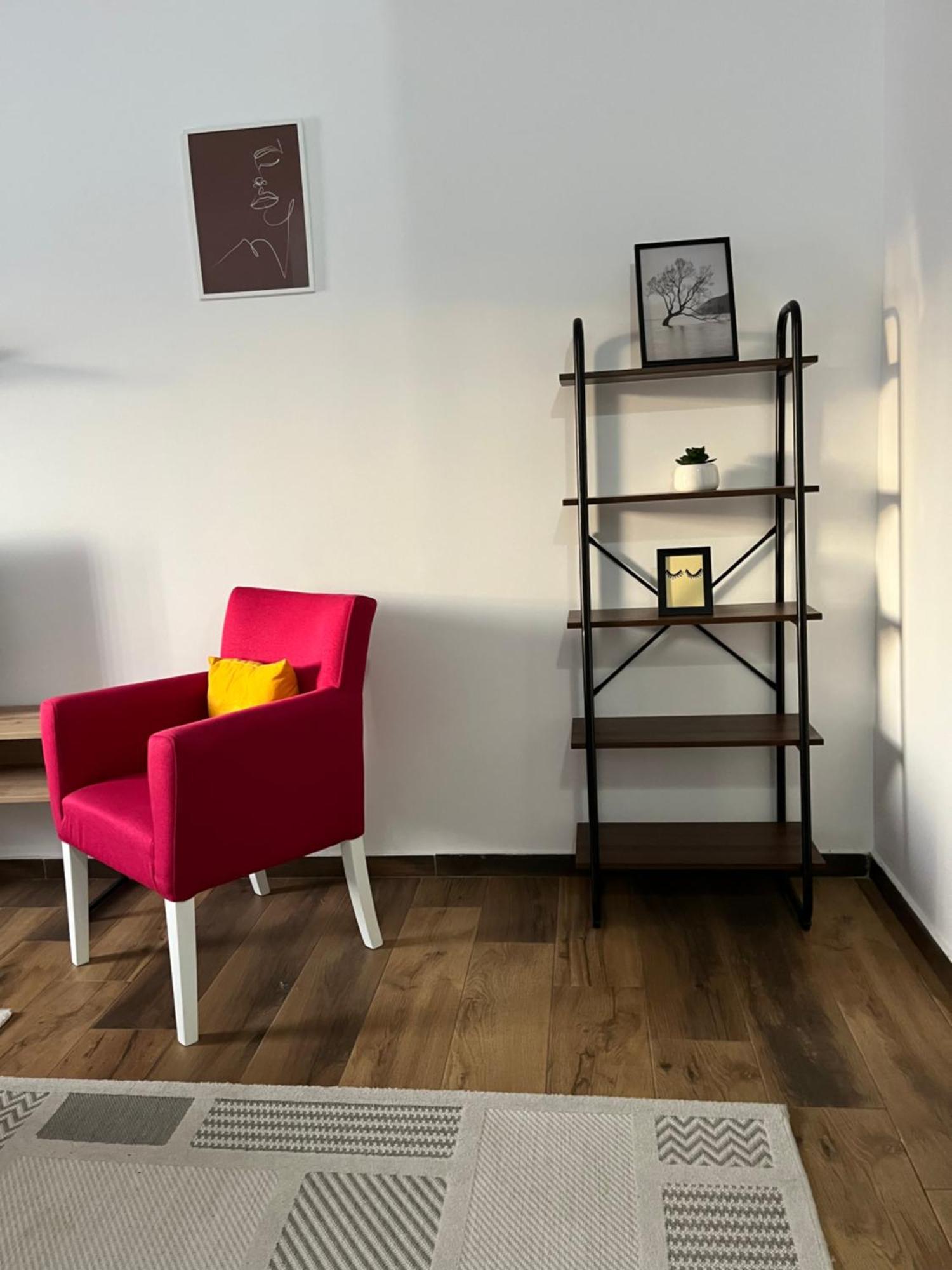Airport Sky Apartments Lux Belgrado Exterior foto